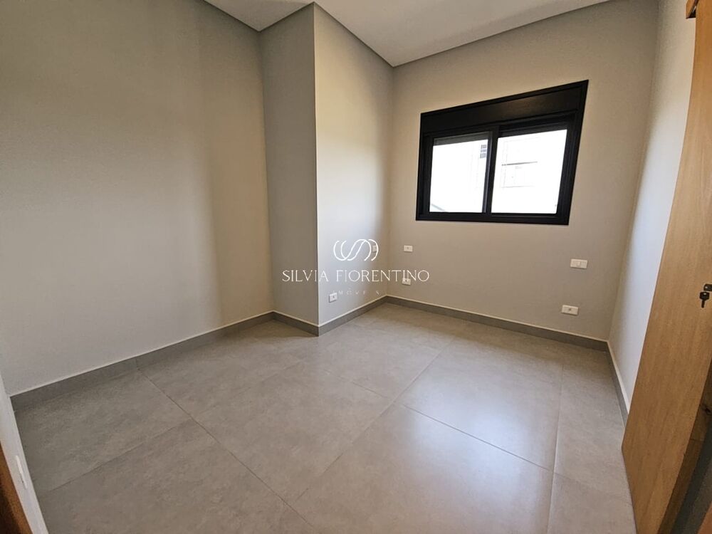 Casa, 3 quartos, 283 m² - Foto 2