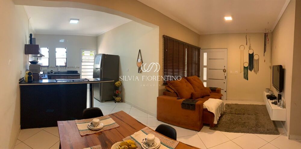 Casa, 2 quartos, 225 m² - Foto 1