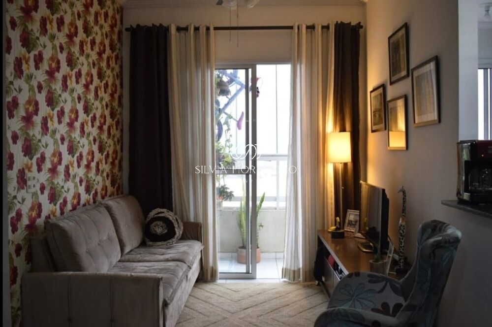 Apartamento à venda com 2 quartos, 65m² - Foto 1