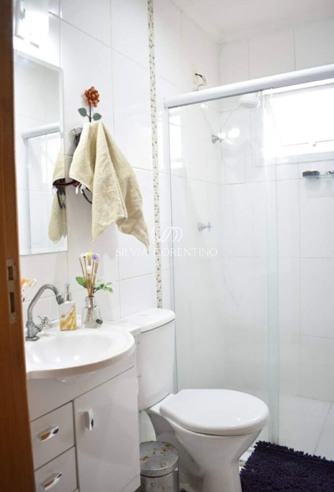Apartamento à venda com 2 quartos, 65m² - Foto 4
