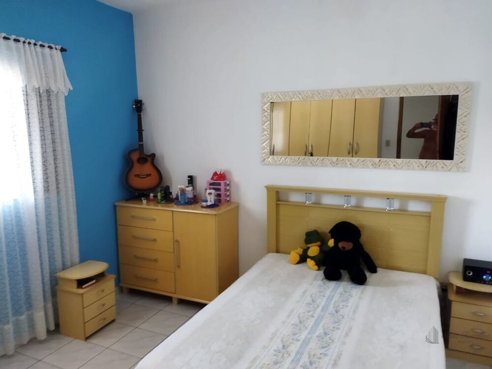 Casa, 3 quartos, 205 m² - Foto 6