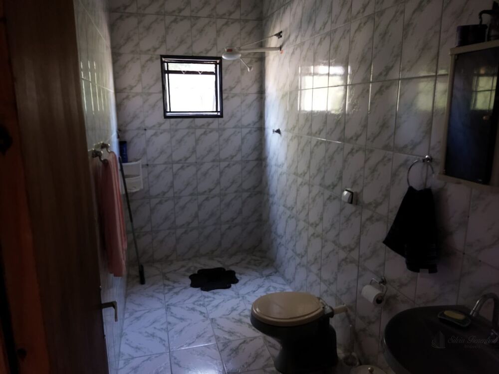 Casa, 3 quartos, 205 m² - Foto 1