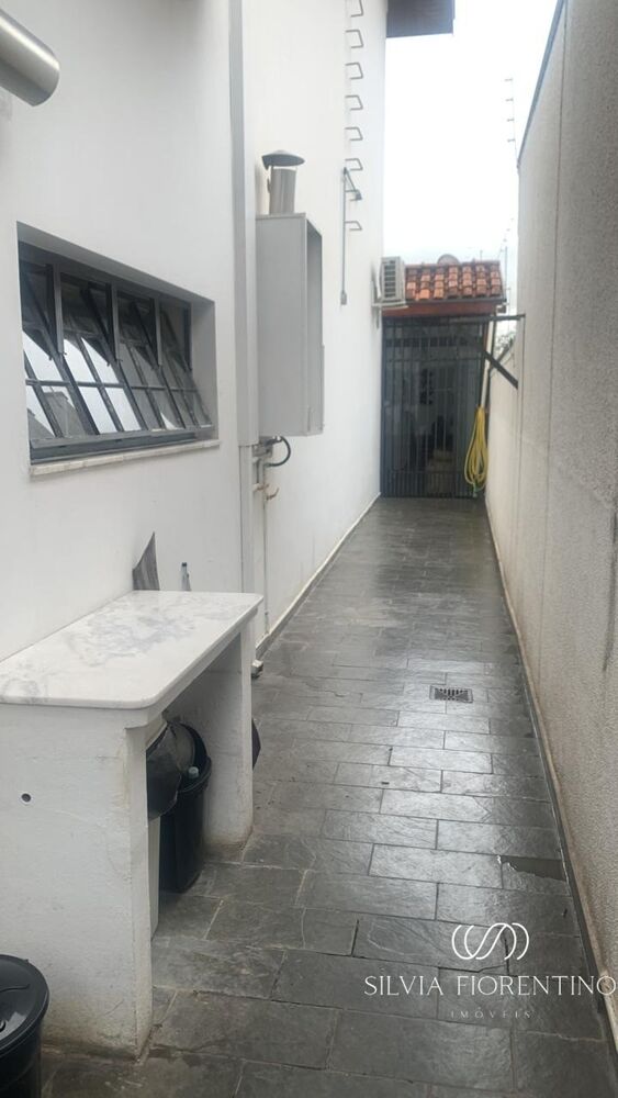Casa, 3 quartos, 215 m² - Foto 4