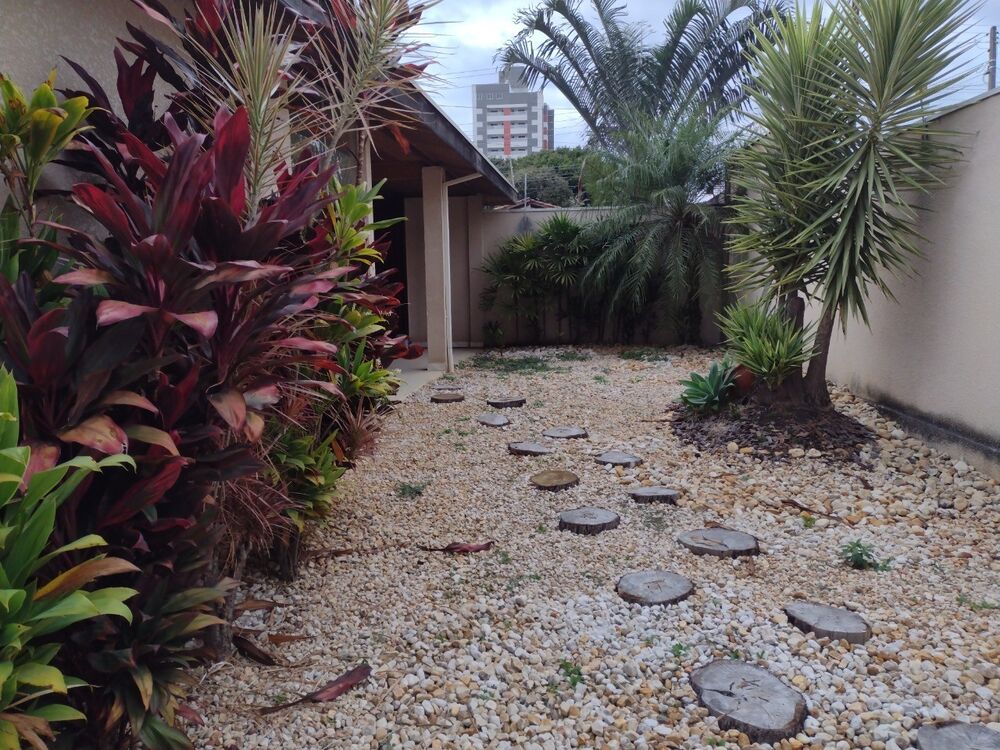 Casa, 4 quartos, 270 m² - Foto 1