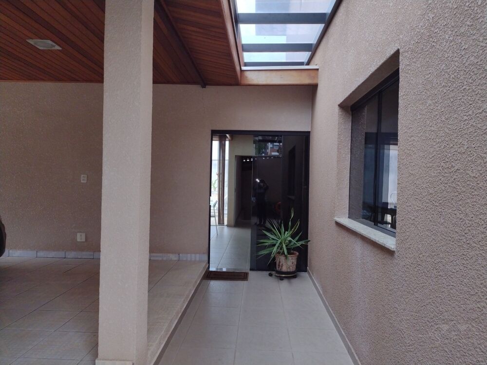 Casa, 4 quartos, 270 m² - Foto 3