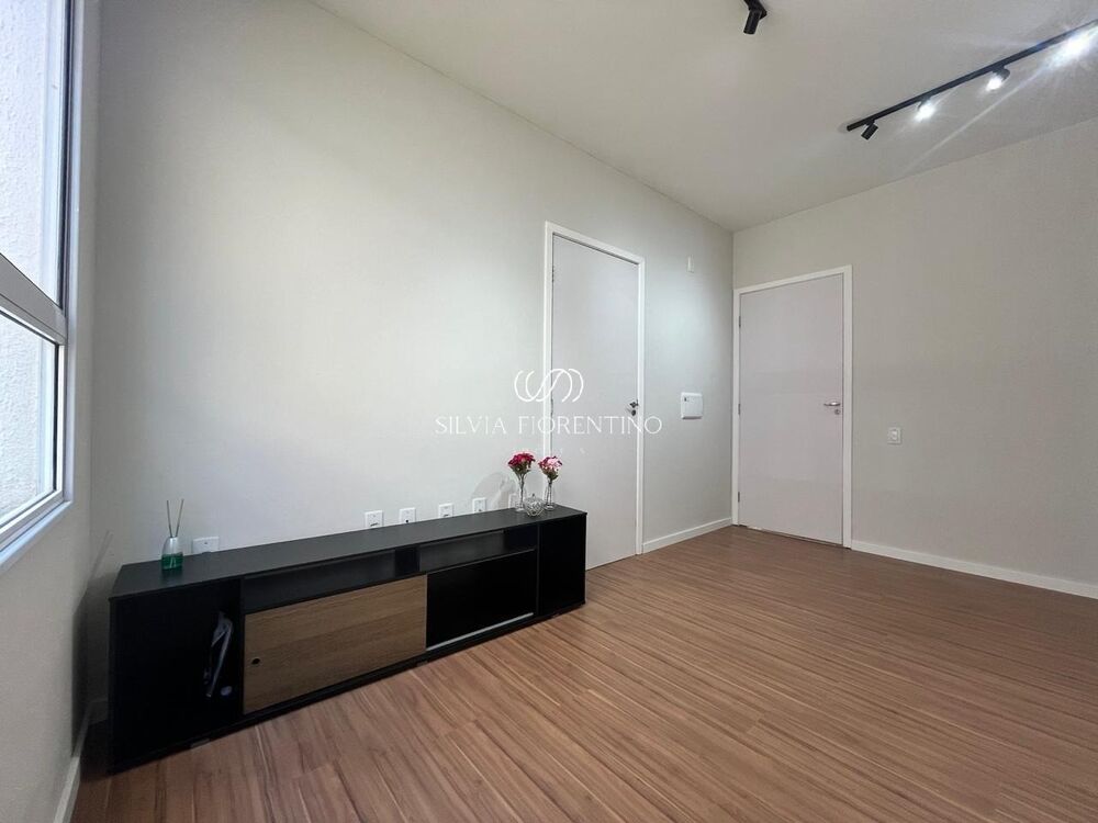 Apartamento à venda com 1 quarto, 44m² - Foto 1