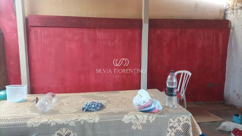 Casa, 2 quartos, 352 m² - Foto 1