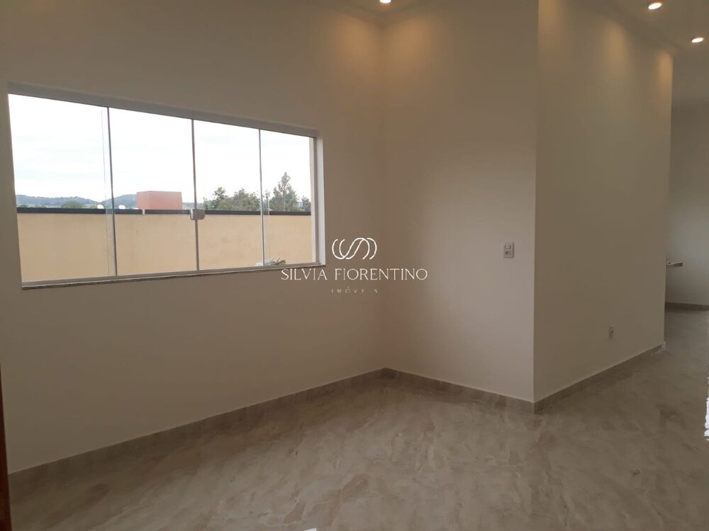 Casa, 3 quartos, 279 m² - Foto 1