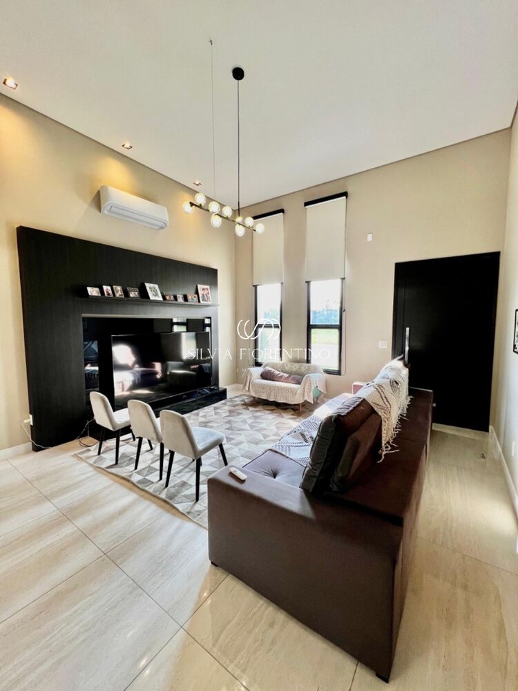 Casa, 3 quartos, 327 m² - Foto 2
