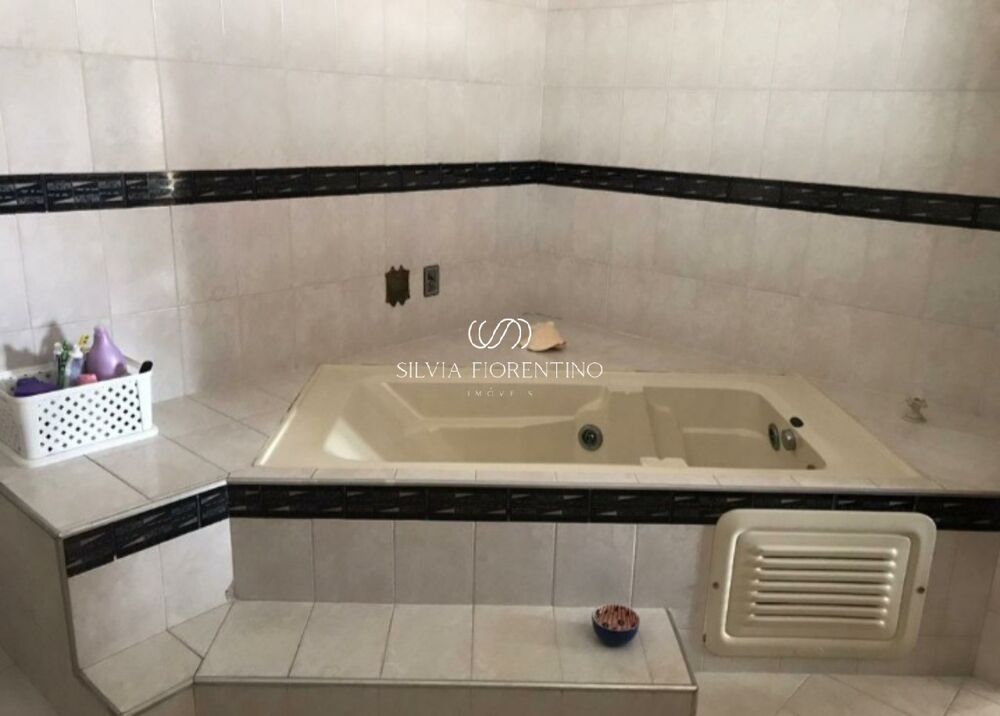Casa, 3 quartos, 240 m² - Foto 2