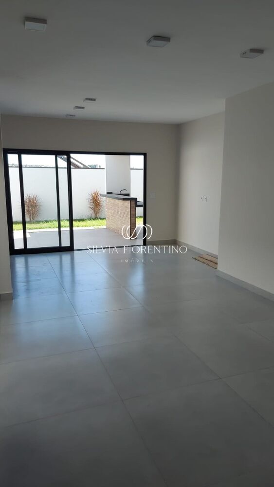 Casa, 3 quartos, 275 m² - Foto 2