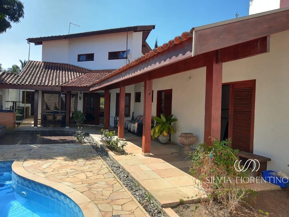 Casa, 3 quartos, 350 m² - Foto 1