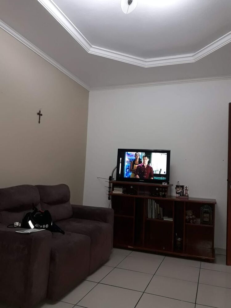 Casa à venda com 3 quartos, 148m² - Foto 2