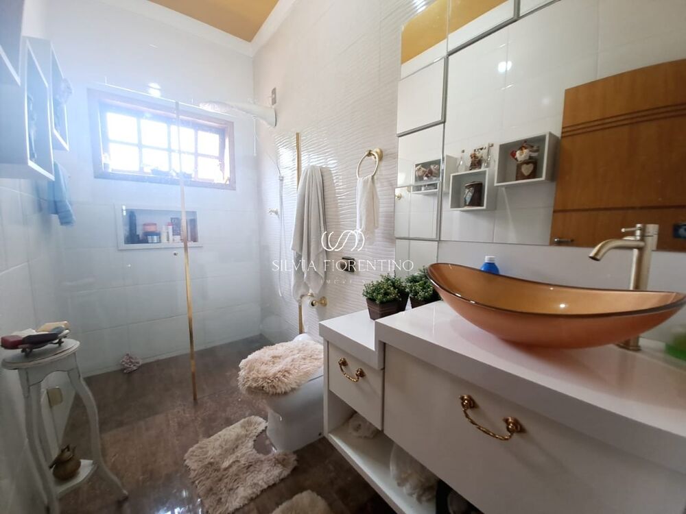 Casa, 3 quartos, 2043 m² - Foto 18