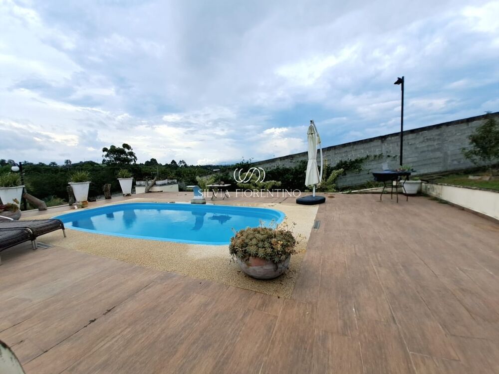 Casa, 3 quartos, 2043 m² - Foto 3