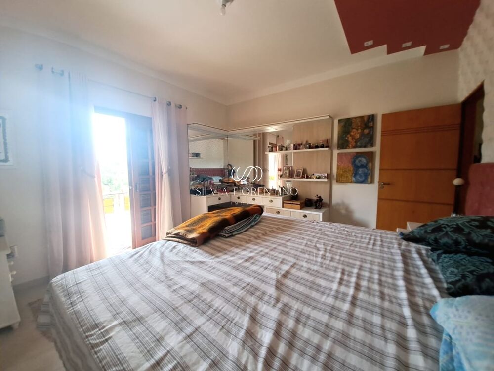 Casa, 3 quartos, 2043 m² - Foto 17