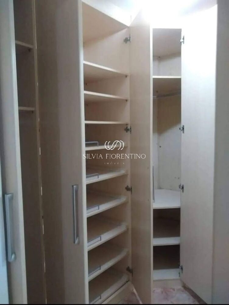 Casa, 4 quartos, 325 m² - Foto 2