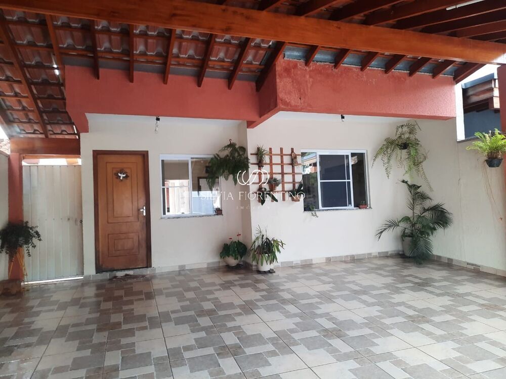Casa, 3 quartos, 225 m² - Foto 1
