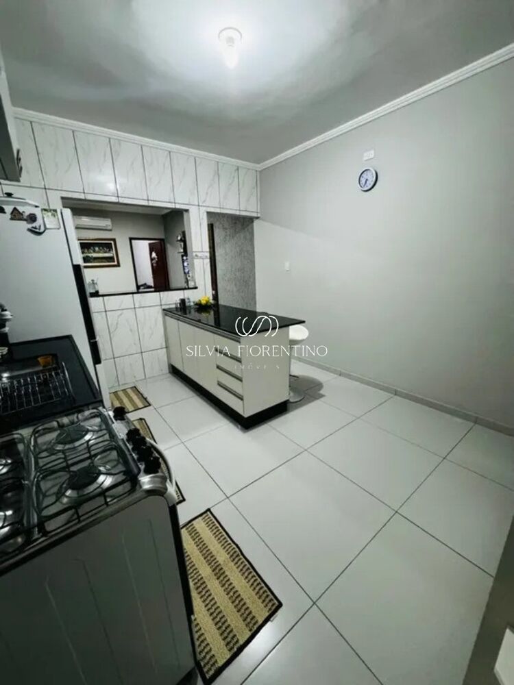 Casa à venda com 2 quartos, 125m² - Foto 10