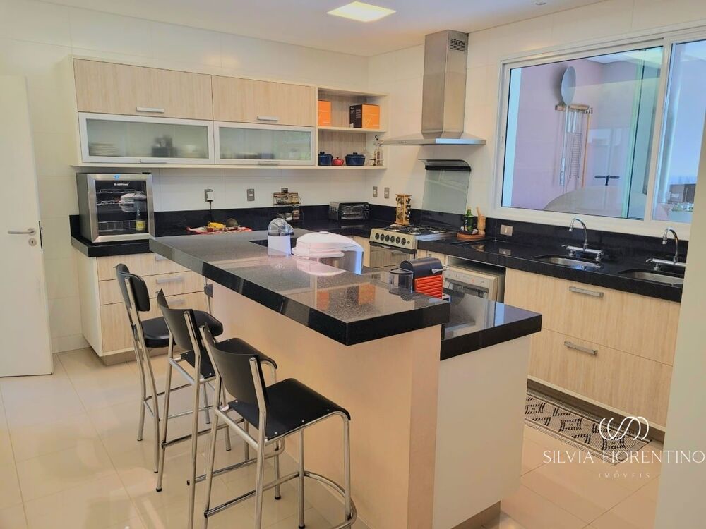 Casa, 4 quartos, 350 m² - Foto 2