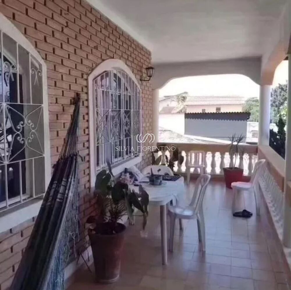 Casa, 4 quartos, 250 m² - Foto 1