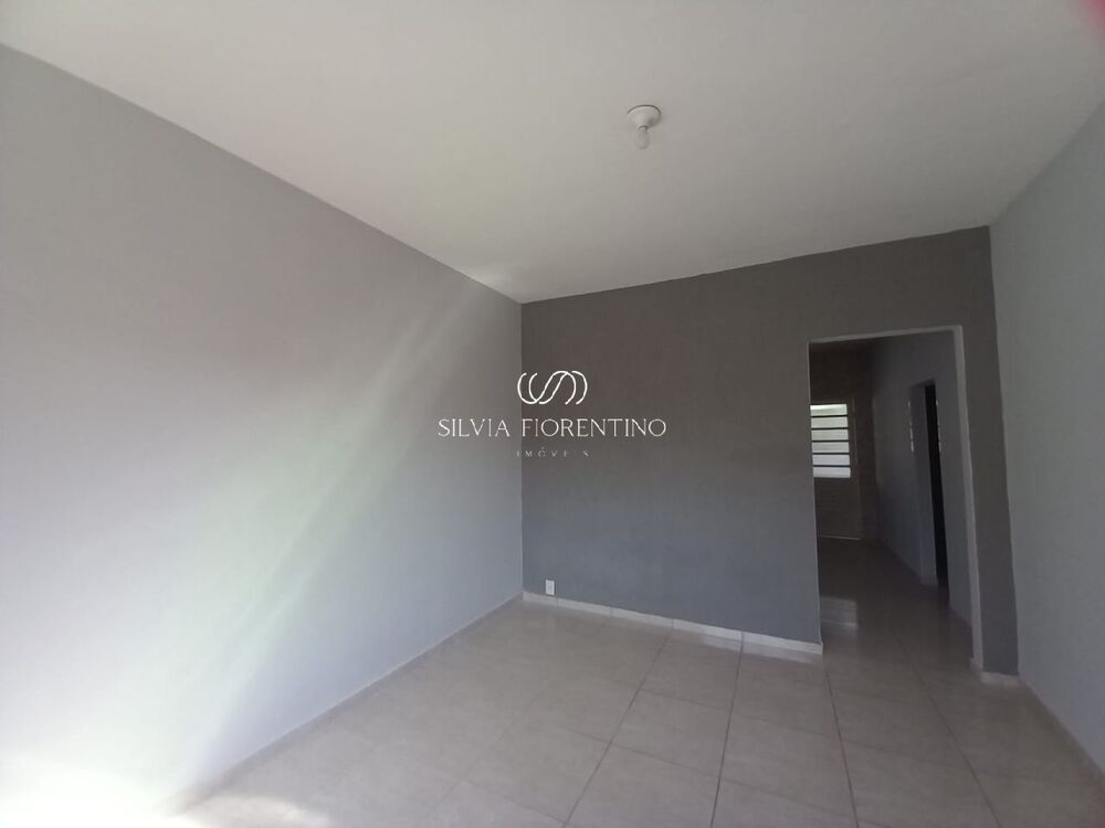Casa à venda com 2 quartos, 176m² - Foto 16