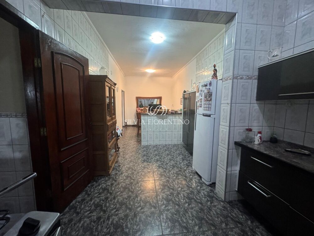 Casa, 2 quartos, 611 m² - Foto 4