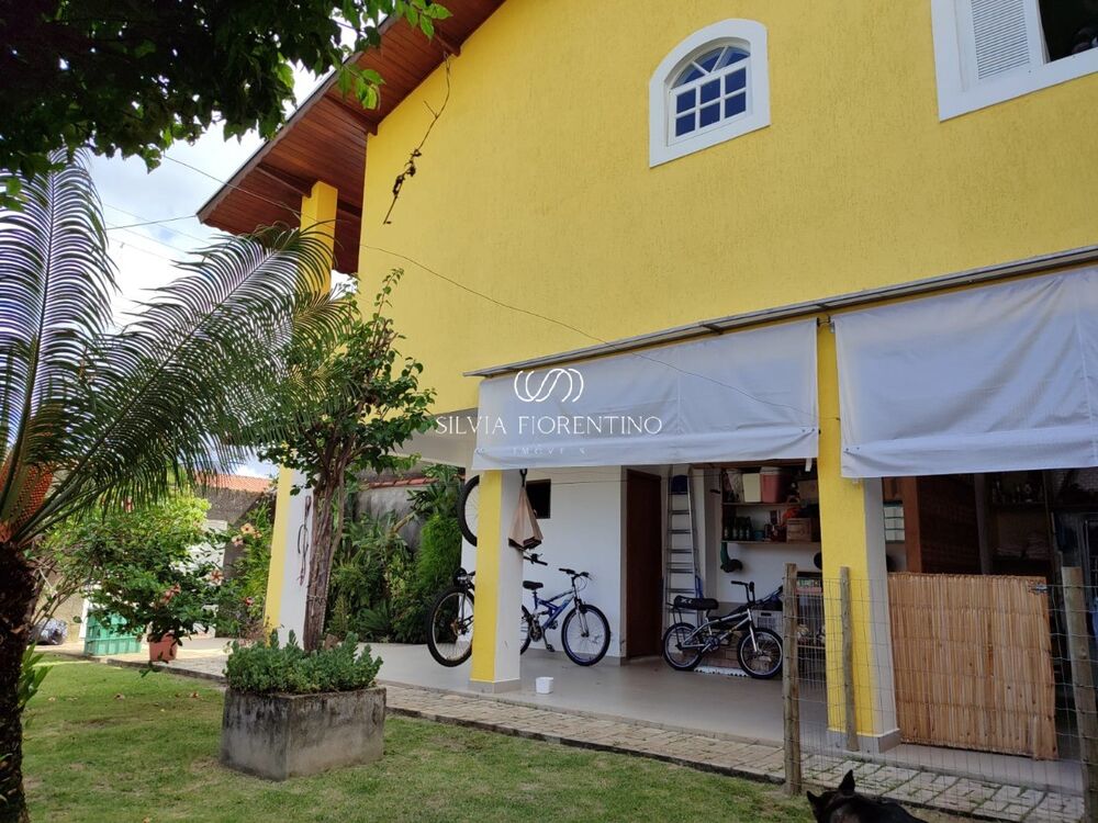 Casa, 3 quartos, 250 m² - Foto 1