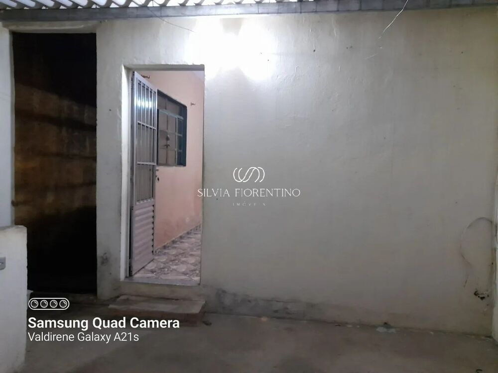 Casa, 2 quartos, 200 m² - Foto 2