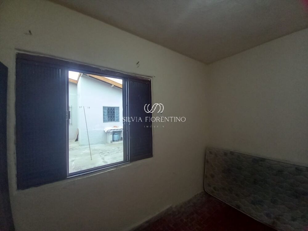 Casa, 2 quartos, 250 m² - Foto 2