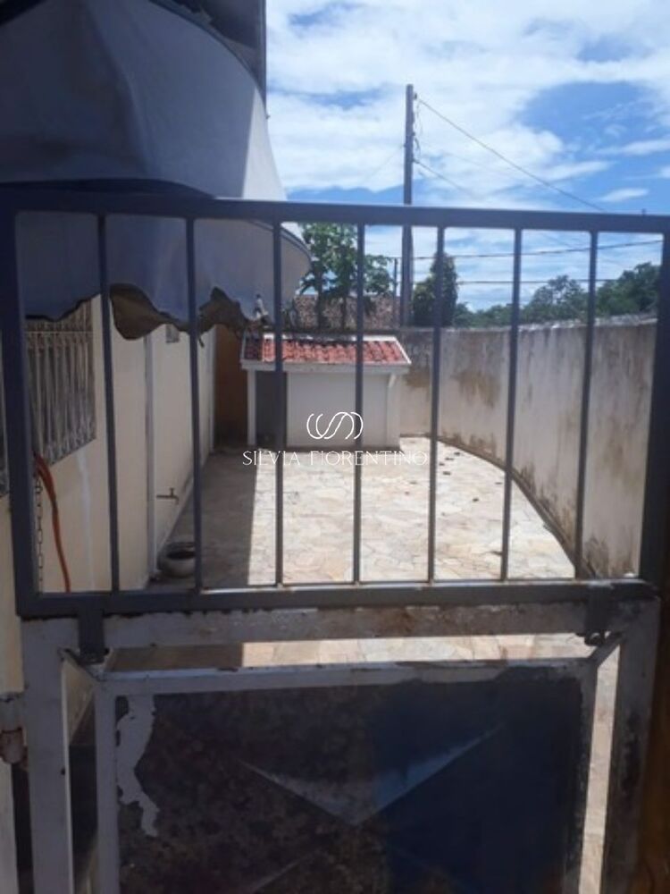 Casa, 2 quartos, 300 m² - Foto 2