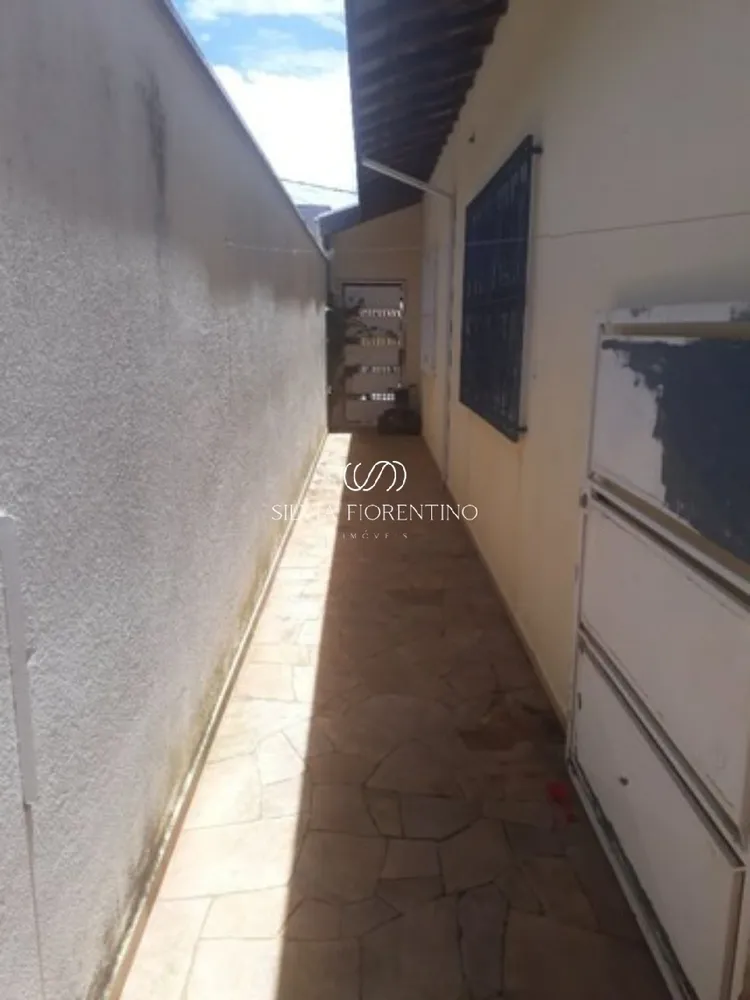 Casa, 2 quartos, 300 m² - Foto 1