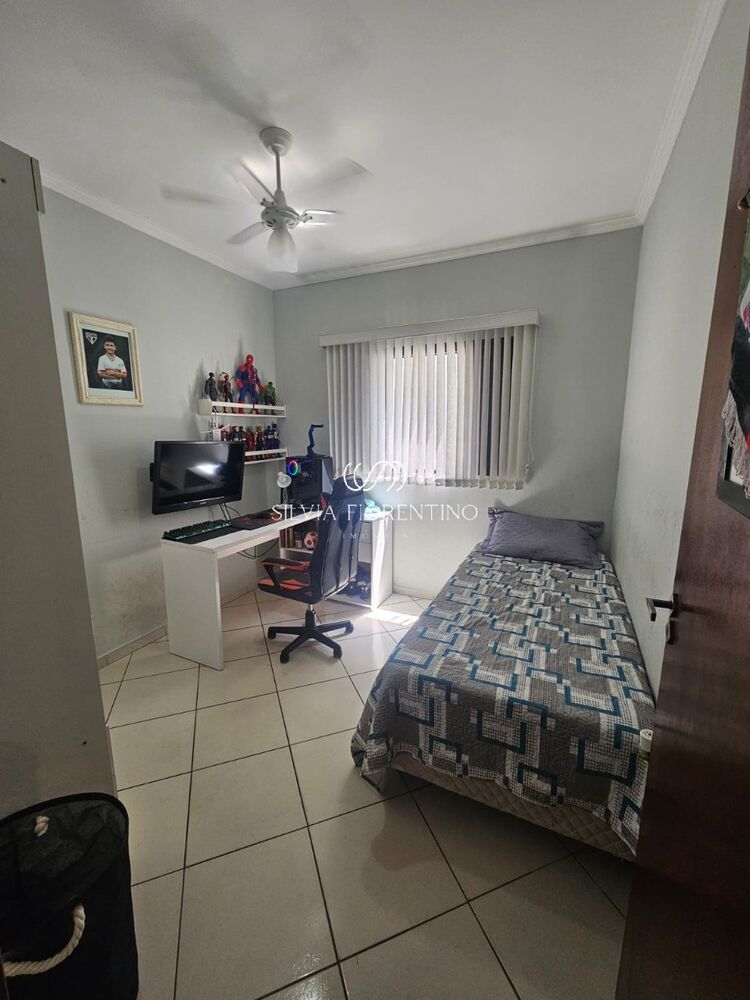 Casa, 3 quartos, 245 m² - Foto 5