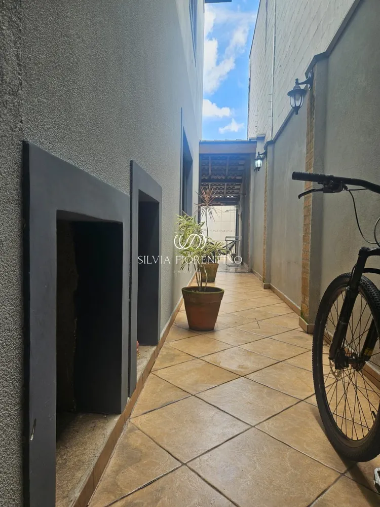 Casa, 3 quartos, 245 m² - Foto 4
