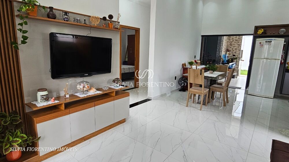 Casa, 3 quartos, 257 m² - Foto 1
