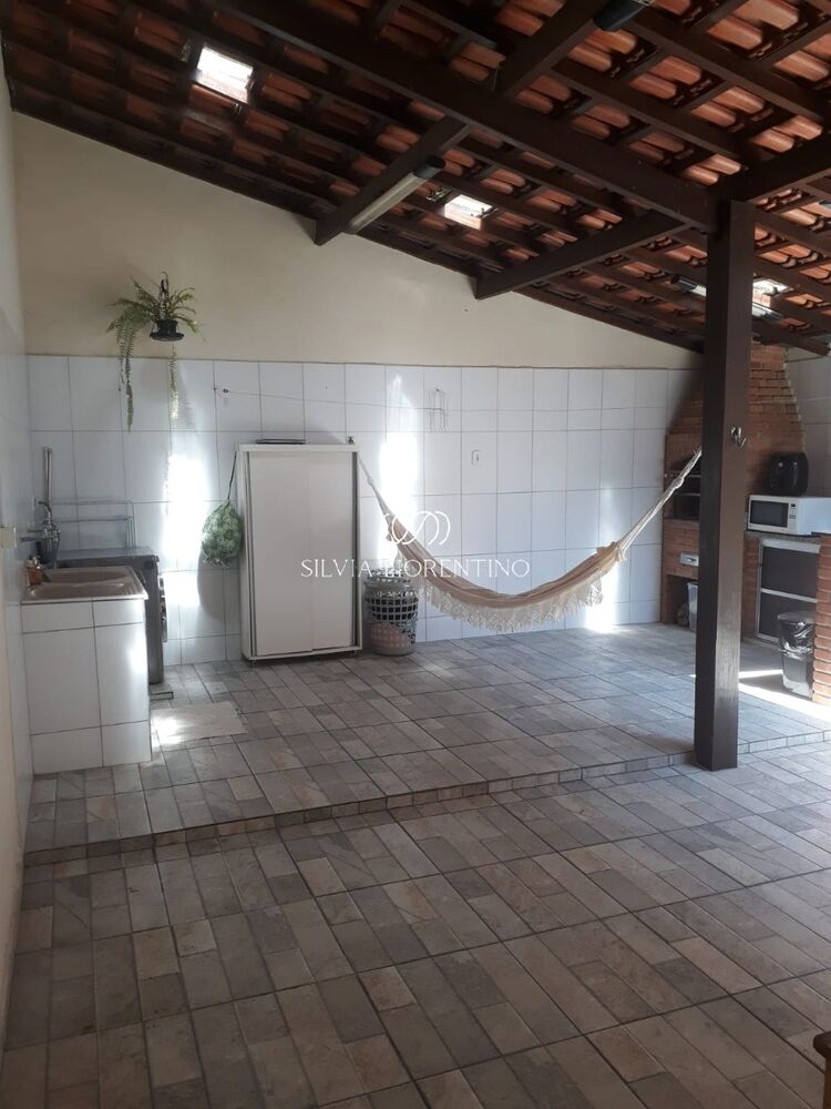 Casa, 2 quartos, 147 m² - Foto 1