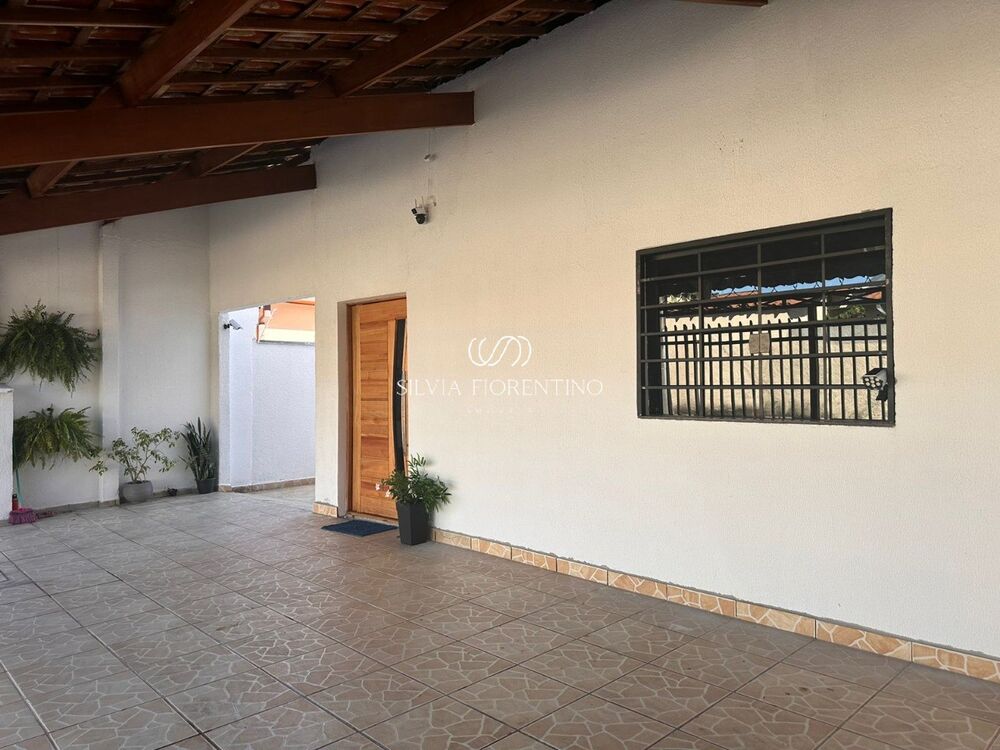 Casa, 4 quartos, 250 m² - Foto 1