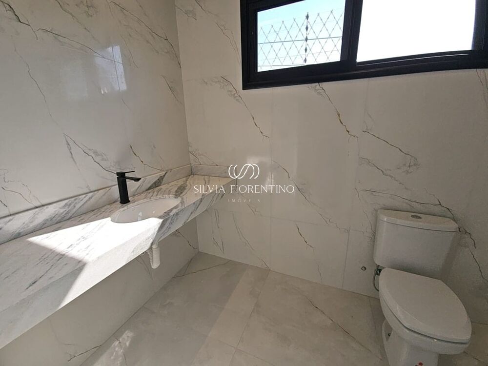 Casa à venda com 3 quartos, 300m² - Foto 10