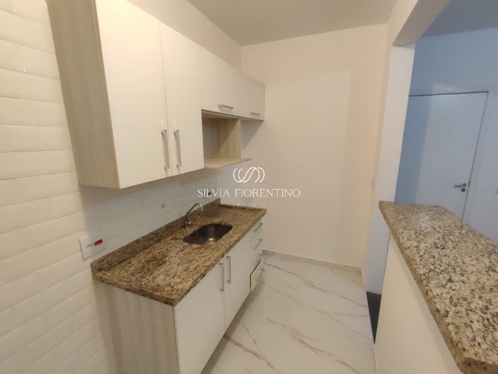Apartamento à venda com 2 quartos, 45m² - Foto 4