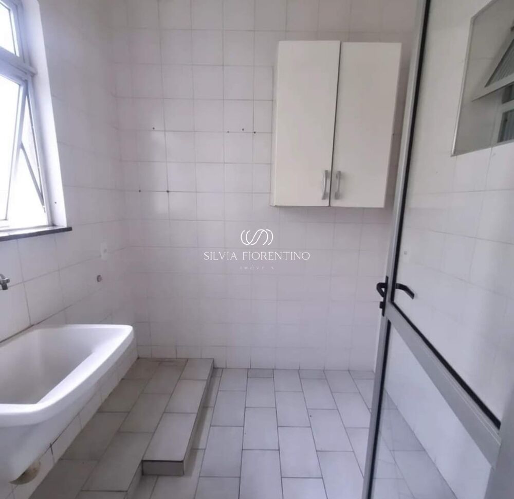 Apartamento à venda com 3 quartos, 90m² - Foto 2