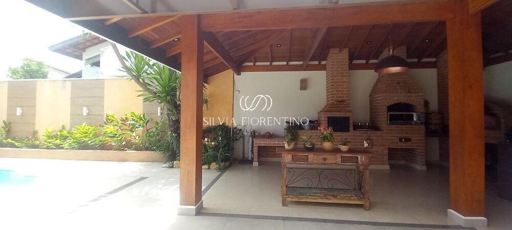 Casa à venda com 4 quartos, 510m² - Foto 2