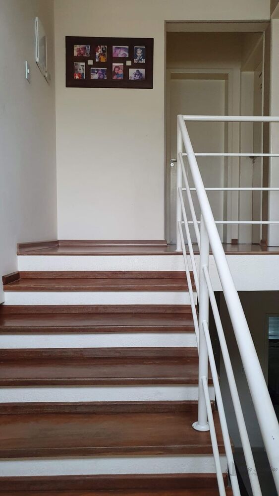 Casa, 3 quartos, 236 m² - Foto 2