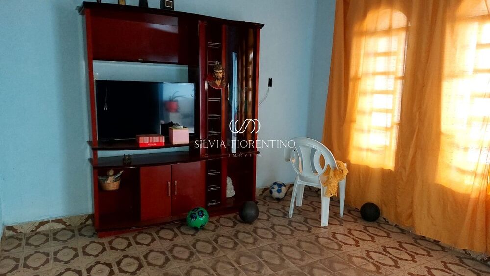 Casa, 3 quartos, 250 m² - Foto 2