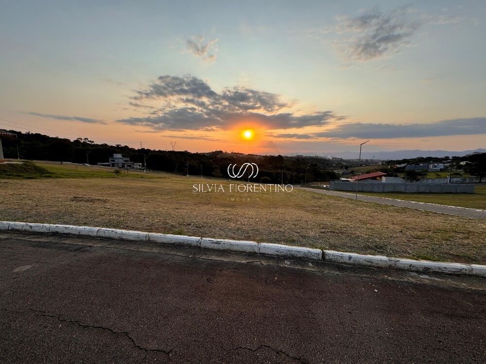 Terreno à venda, 1800m² - Foto 2
