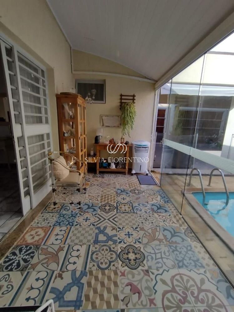 Casa, 4 quartos, 180 m² - Foto 2