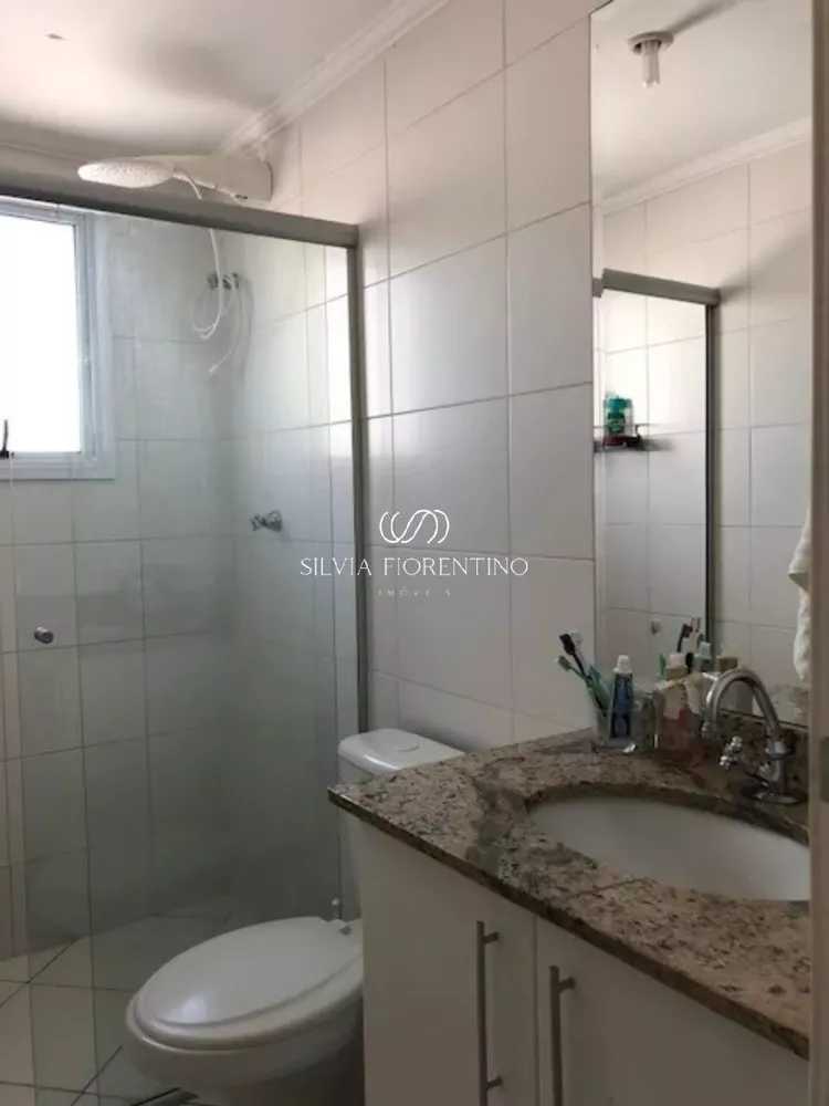 Apartamento à venda com 2 quartos, 72m² - Foto 4