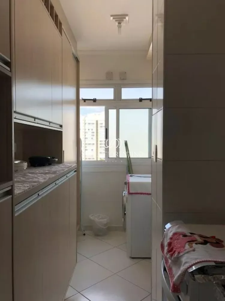 Apartamento à venda com 2 quartos, 72m² - Foto 3