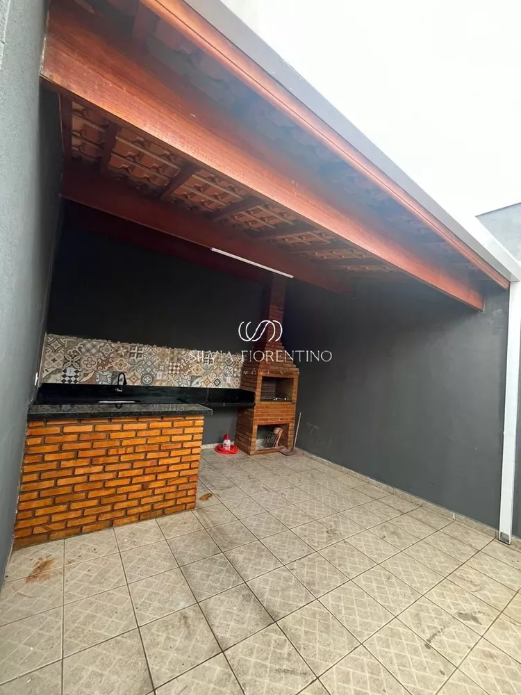 Casa à venda com 2 quartos, 130m² - Foto 4