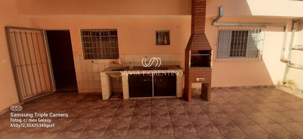 Casa, 3 quartos, 250 m² - Foto 4