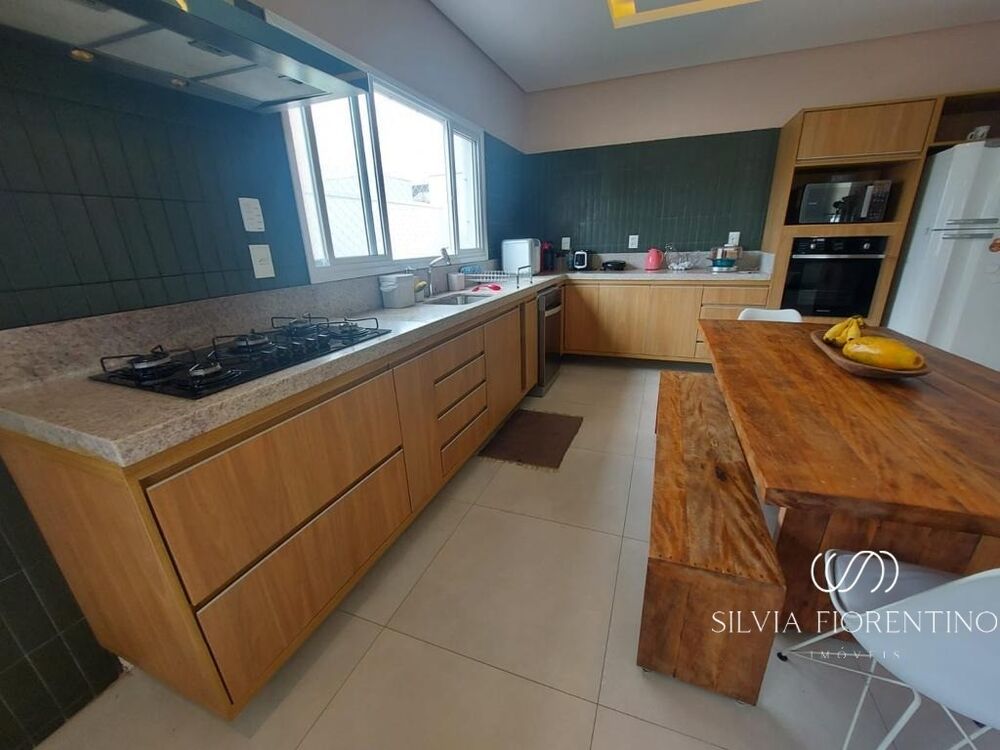 Casa, 3 quartos, 213 m² - Foto 3